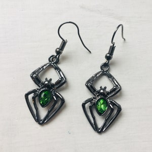 Spider Earrings, Green Peridot Style Gemstone Sparkle Spider Earrings, Gothic Earrings, Wicca, Pagan Jewelry, Insect Jewellery