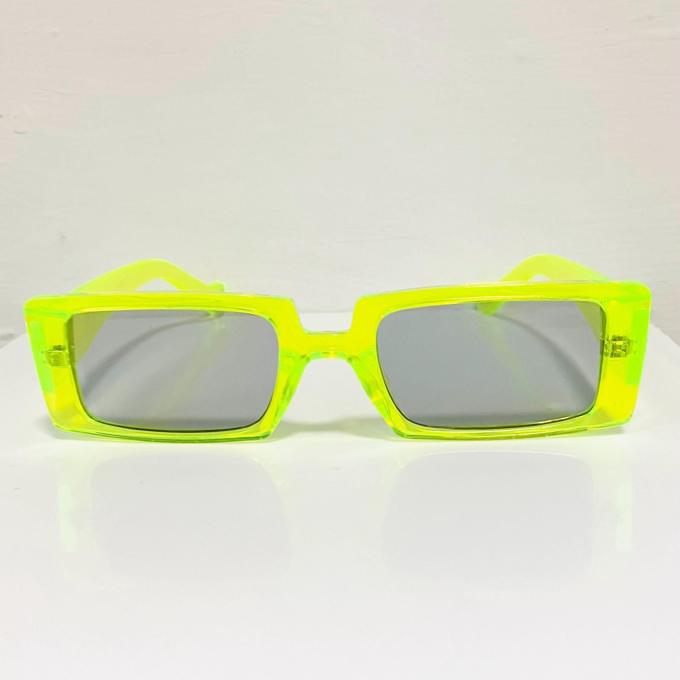 Bright Green Vintage Inspired Sunglasses Green Narrow Retro-Vintage Round Tinted Sunglasses with  main image 3