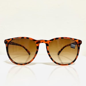 Vintage Sunglasses, Womens Sunglasses, Brown Tortoiseshell Sunglasses, Round Sunglasses, Womens Sunglasses, Retro Sunglasses, 90s Sunglasses