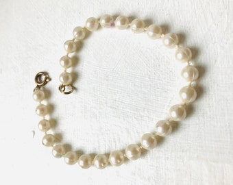 Vintage Pearl Style Beaded Bracelet, Vintage Jewellery, Bride Bracelet, Jewellery, Wedding Jewellery
