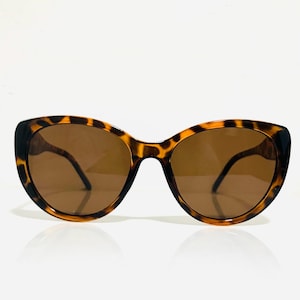 Vintage Cat Eye Sunglasses, Tortoiseshell Brown Cat Eye Sunglasses, Vintage Sunglasses, Vintage Womens Sunglasses, Brown Sunglasses, Retro