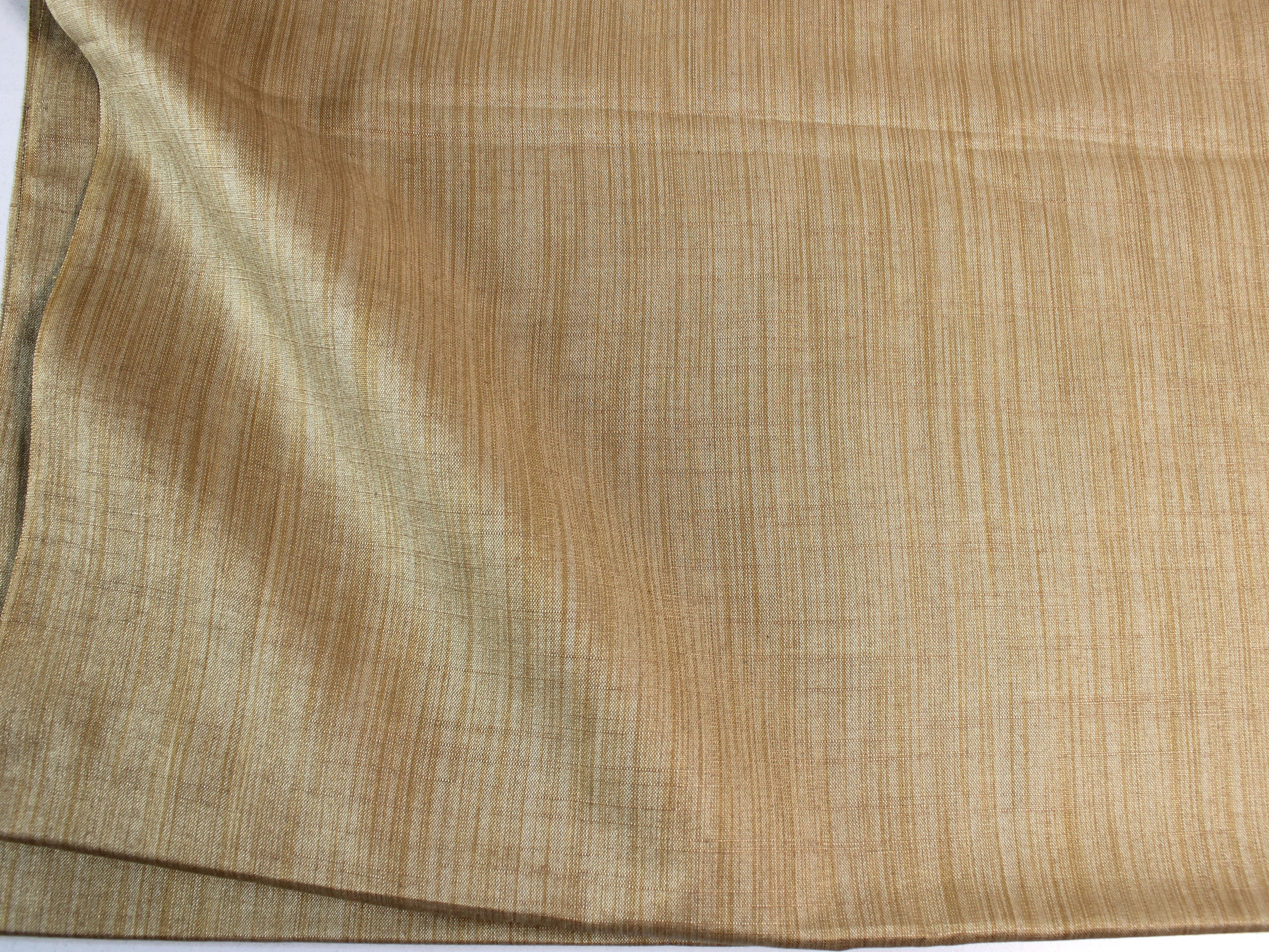 File:Khadi Kraft-the silk center-salem Wiki DEC2011-Tamil Nadu.jpg -  Wikimedia Commons