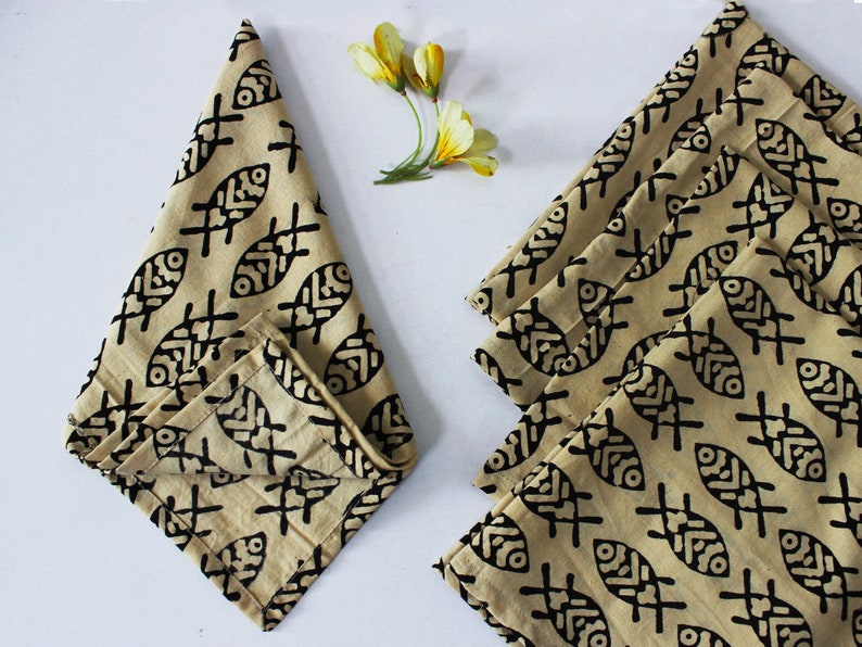Set of 8 Napkin Set in Block Print Cotton Organic Fabric - Thumbnail 3
