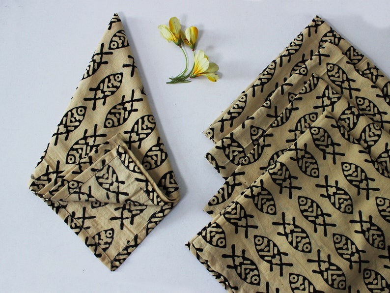 Set of 8 Napkin Set in Block Print Cotton Organic Fabric - Thumbnail 2