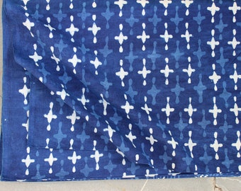 2.5 meters Geometrical indigo blue fabric apparel fabric natural fiber