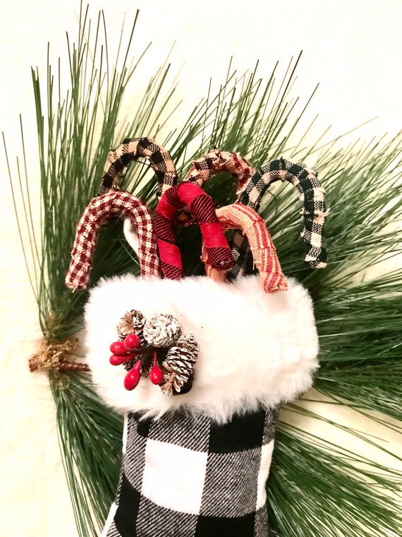 Details about   Black And White Buffalo Plaid Primitive Country Stocking With Candy Canes 