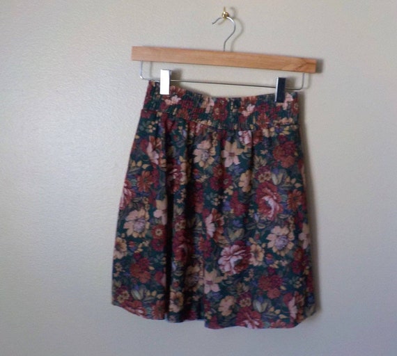 Vintage FLORAL SKIRT Deep Colors and Jewel Tones/… - image 3