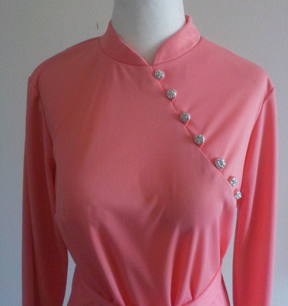 Vintage PINK TOP Womens top with Rhinestone Butto… - image 4