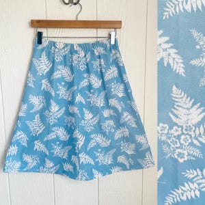 60s 70s Aline Skirt Vintage Sky Blue Floral High Waisted Knee Length Elastic Skirt for Her Feminine Retro Fit 100% Polyester Size S to M