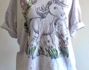 PRETTY PONY TSHIRT Distressed Pony T-shirt Size X Large/ Light Heather Grey with Flowers/ Pink Green Black/ Hipster/ Hippie/ 1993