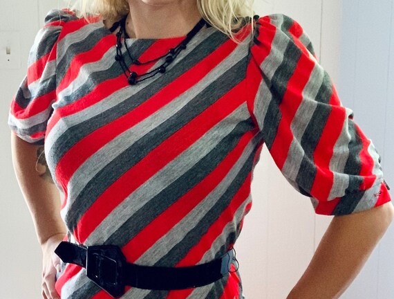 80s Belted Dress RED STRIPED With Puffed Sleeves … - image 5