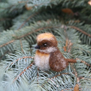 Needle felted bird. Little bird. Miniature.  Needle felted animal. Soft sculpture.  Made to order