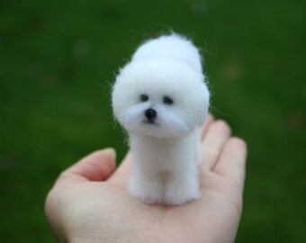 Needle Felted Dog.Felted Bichon Frise. Dollhouse Dog.Miniature Dog.Custom Made Dog.Pet.Felted Animal.1:12 miniature.Made to order.