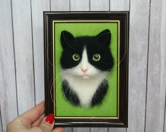 Cat Portrait Sculpture in Frame. Needle felted Cat. Felt Kitty. Realistic Cat. Shadow box Frame Pet Replica. Made to order.