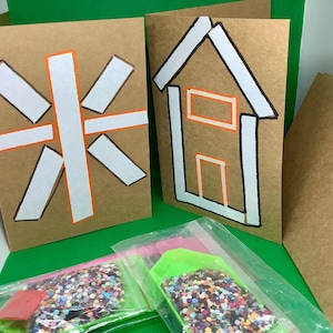 Spaß, Ihre eigenen Diamant-Kunst-Karten zu machen. 2 vorgeklebte Karten, Umschläge und Diamond Art Kits. Die Karten sind innen leer und bereit für Ihre Nachricht.