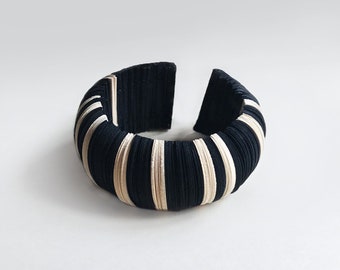 Contemporary jewelry, paper jewelry, black and white bracelet, modern jewelry, stripes design