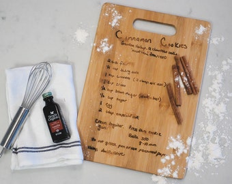 Recipe Cutting Board - Handwritten Recipe Engraved, Keepsake Recipe or Grandmother's Handwriting | Kitchen Decor | Family Favorite Recipe