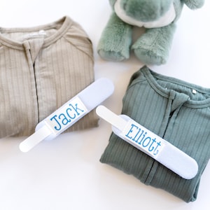Twin Baby ID Bracelet for Girls | Personalized Name Band | Newborn Twin Gift | Hospital ID Anklet | NICU Multiples | Triplet Baby Shower bild 10