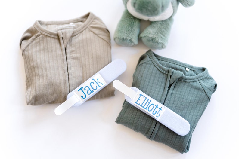 Twin Baby ID Bracelet for Girls | Personalized Name Band | Newborn Twin Gift | Hospital ID Anklet | NICU Multiples | Triplet Baby Shower bild 10