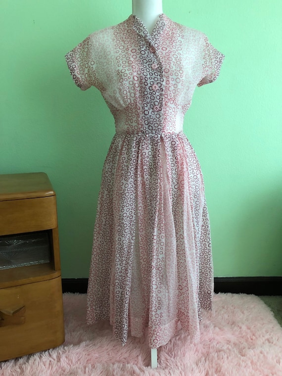 1940 sheer dress size medium