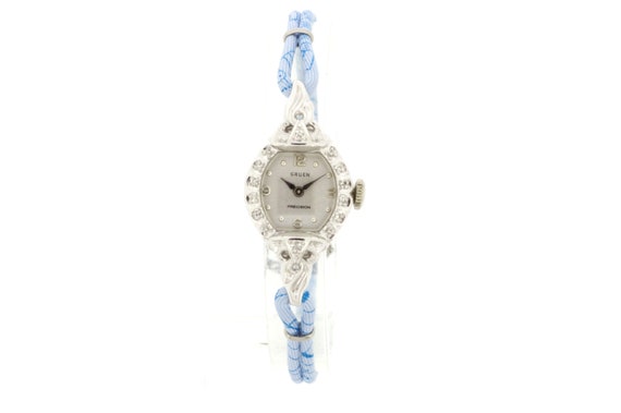 Vintage Gruen ladies gold with diamond wrist watch Vintage Watch - Vintage Ladies 1940 main image 4