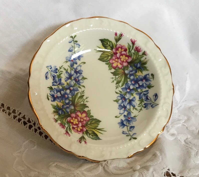 Vintage China Ring Dish. Royal Standard Bone China England. Trinket