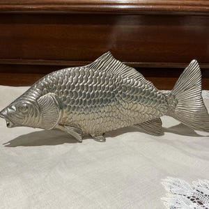 Vintage Silver Fish Napkin Holder. Art Nouveau Design. Vintage Silver Tone Napkin Holder. Silver Carp. Silver Fish Menu Holder