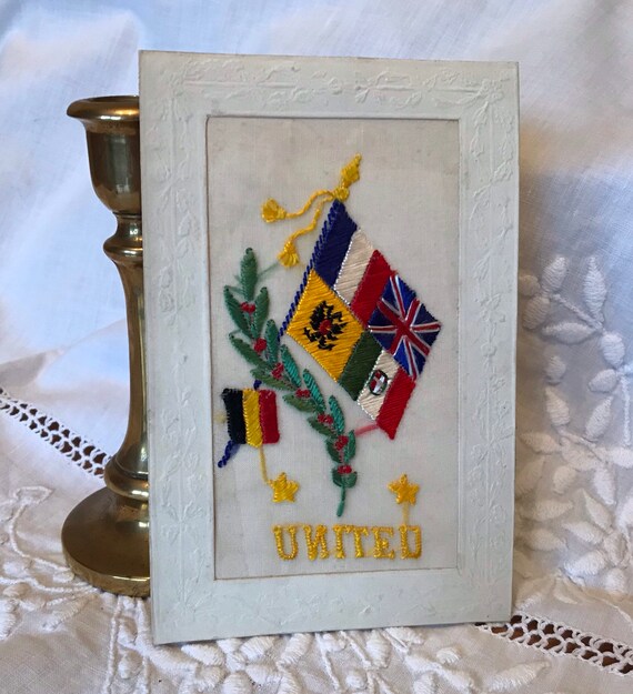 Hand Embroidered WW1 Silk Embroidered Postcard Unused Antique 1914-1918 Forget Me Not Postcard For Loved One Small Greetings Card