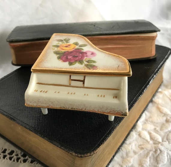 Miniature Grand Piano Trinket Box. Trinket Holder.
