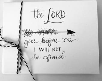 Scripture Card. Encouragement Card. The Lord Goes Before Me. 4pc Card Set. Arrow Design. Hand Drawn. Hand Lettered. Inspirational Note Cards