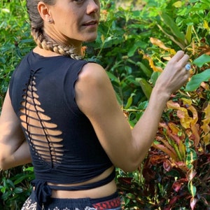 Leiter zurück Weste, Cropped Top, Weste, Krawatten Top, Festival Top