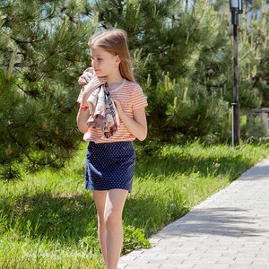 Girl's mini skirt, linen mini skirt, skirt with pockets, navy skirt, polka dot skirt, denim style skirt, handmade skirt SIZE 8 image 3