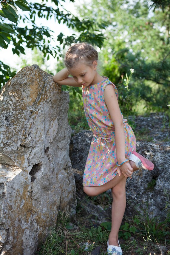 Girls coral dress best sale