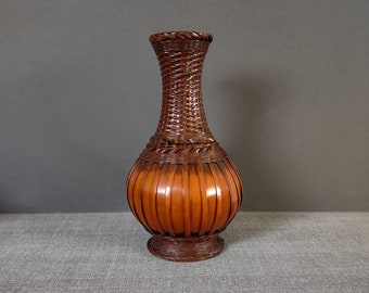 Vintage Ikebana wicker vase, bamboo and ceramic vase, traditional Japanese vase, vintage vase, romantic shabby-chic home decor, minimalist