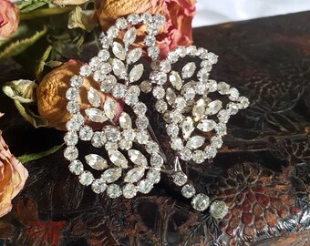 Elegant rhinestones brooch,nature themed silver tone vintage brooch, sparkling statement brooch, dress costume brooch, vintage