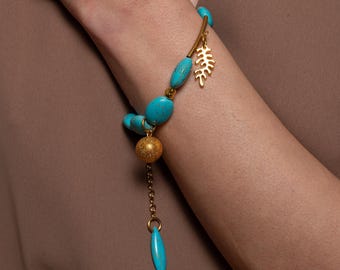Adjustable Turquoise Bracelet: Gold Charm Boho Style
