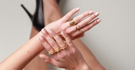 three finger ring gold