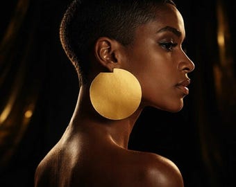 Gedurfde 24-karaats vergulde statement-ringen, grote elegante schijfoorbellen, high-end moderne sieraden cadeau voor haar, op landingsbaan geïnspireerde geometrische hoepels