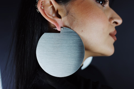 ジオメトリフープイヤリング ステートメント ゴールドメッキ オーバルテクスチャフープ レディース ガールズ 金属 不明　並行輸入品 : 金メッキイヤリング 女性用 低刺激性 ゴールド