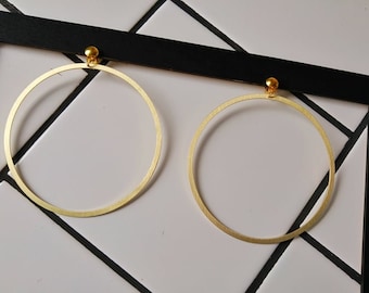 Clip On Earrings, Oversized Earrings. Large hoops. Gold Hoop Earrings. Geometric hoops. Laka Luka Design "Large Hoops" earrings