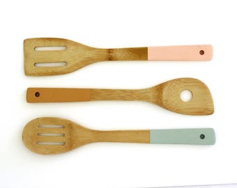 bamboo utensils | handpainted, set, mother's day gift, kitchen gift, foodie, housewarming, wedding, aqua, coral, mustard, decor,