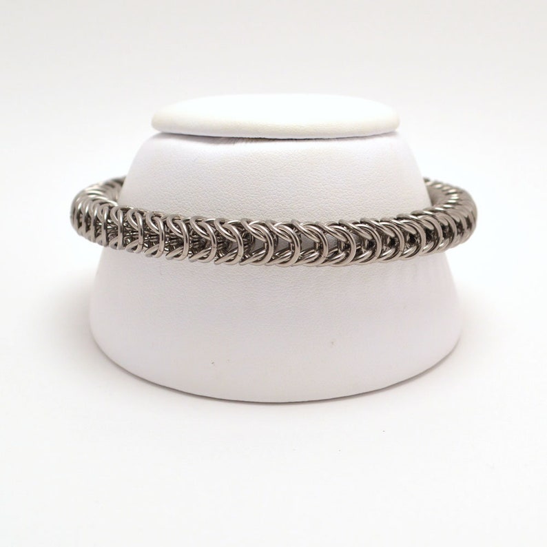 Box Chain Bracelet in Niobium