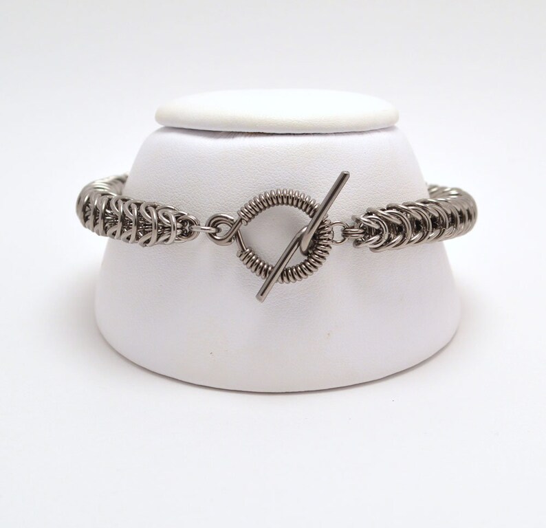 Box Chain Bracelet in Niobium