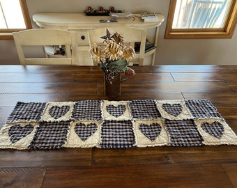 NEW Plaid PriMiTivE Rag Quilt Table Runner Tan Navy Blue Hearts Valentine's Day Homespun Country Rustic Table Linens Decor Centerpiece