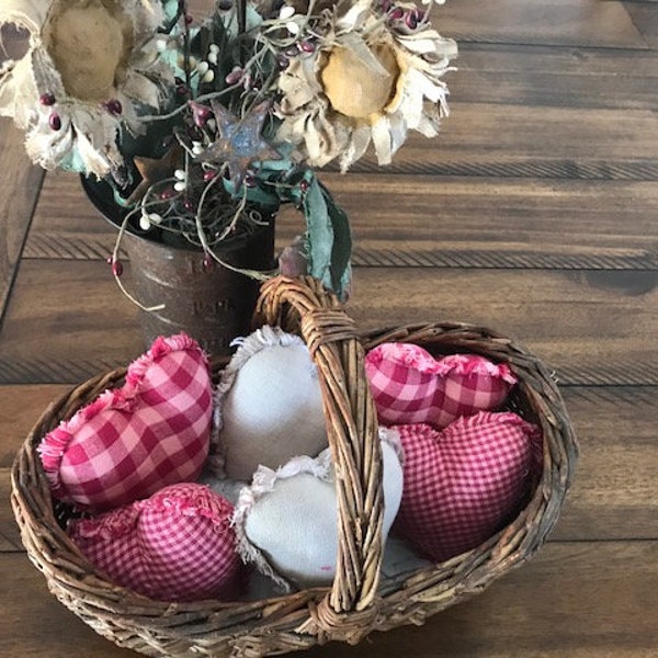New Homespun Plaid Ornies Bowl Fillers Rag PrImITive Hearts Pink Tan Handmade Valentine's Day Farmhouse Country Decorations Rustic Rag Quilt