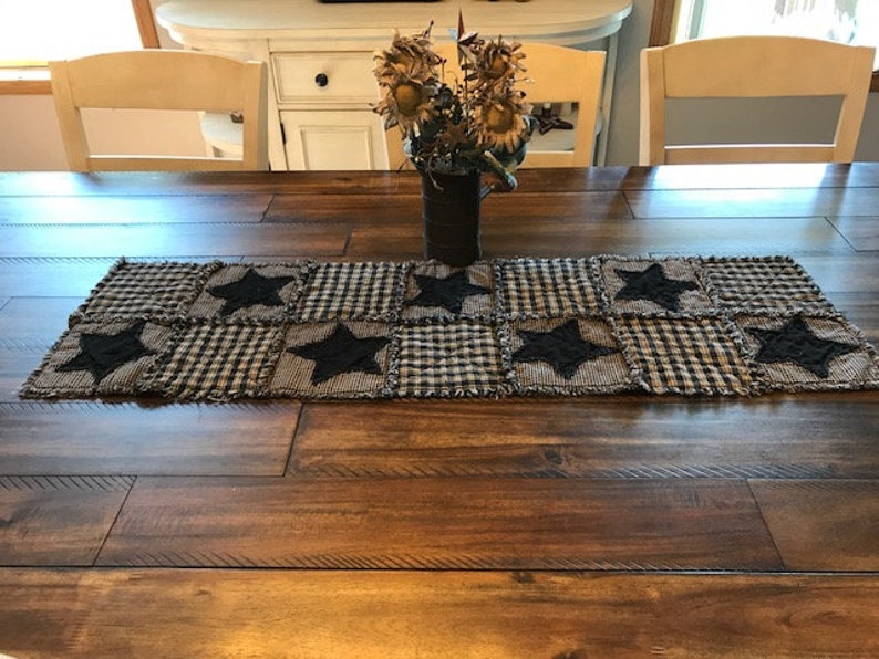 NEW Plaid Homespun PriMiTivE Rag Quilt Table Runner Black Tan Stars Country Handmade Rustic Farmouse Centerpiece Country Mat