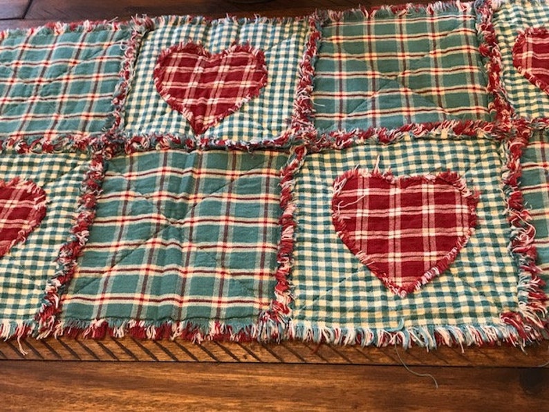 NEW Plaid Homespun PriMiTivE Rag Quilt Table Runner Blue Red Hearts Valentine/'s Day Turquoise Farmhouse Dusty Country