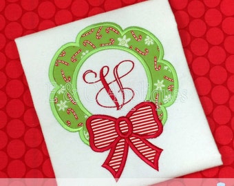 Christmas Wreath Applique Design - Monogram Embroidery Frame - Digital Design
