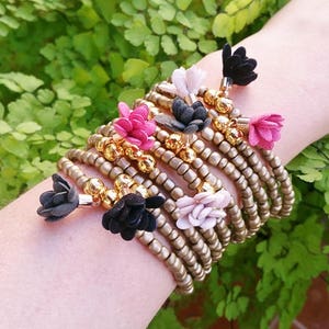 golden bracelet, flower tassel, tassel jewelry, golden bracelets, stretching bracelets, bracelet sets, stretch set, classy gift, friendship image 2