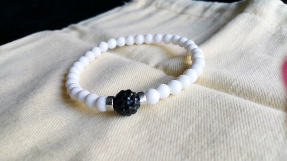 Mens bracelet - bohemian jewelry - beaded bracelets - yoga bracelet - white bracelet - stretch bracelet - gemstone bracelet mens mala